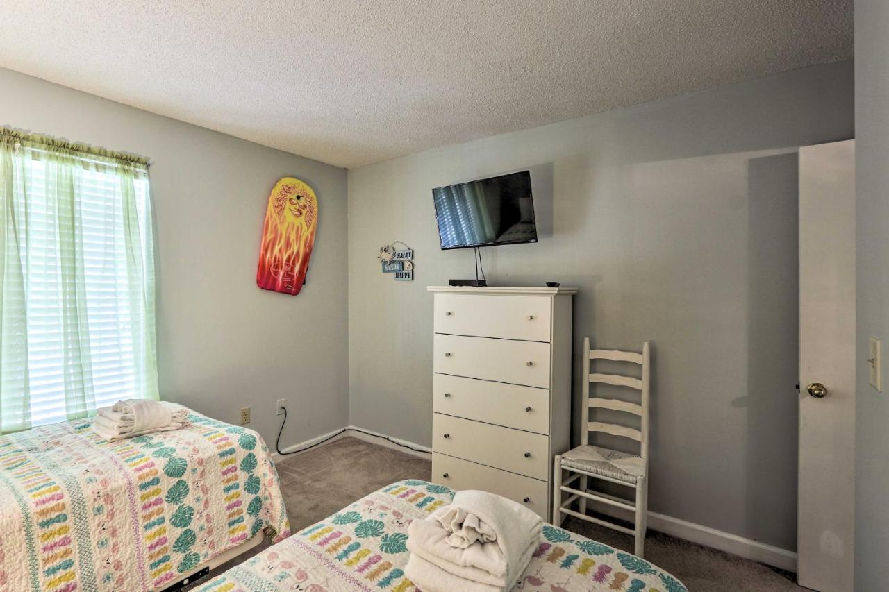 Colorful Hilton Head Condo With Beach And Pool Access! Hilton Head Island Bagian luar foto